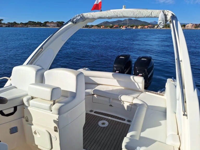 Pronajmout si Bwa BWA 34 v Hyeres