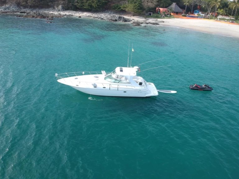 Pronájem jachty v Cruz de Huanacaxtle -Cruisers 44 na Samboatu