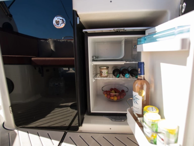 Pronajmout si Zodiac Medline 9 v Propriano