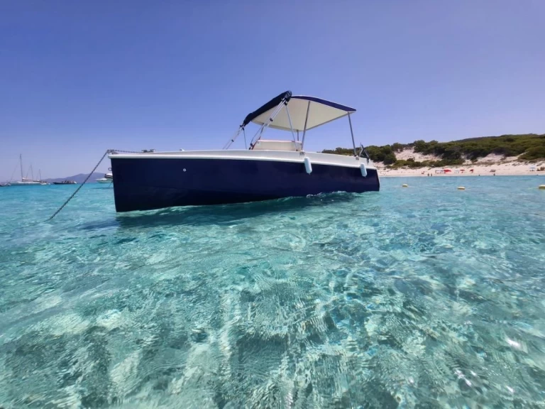 Pronájem lodi Porto-Vecchio lákavé ceny LAGON 55 ELECTRIQUE