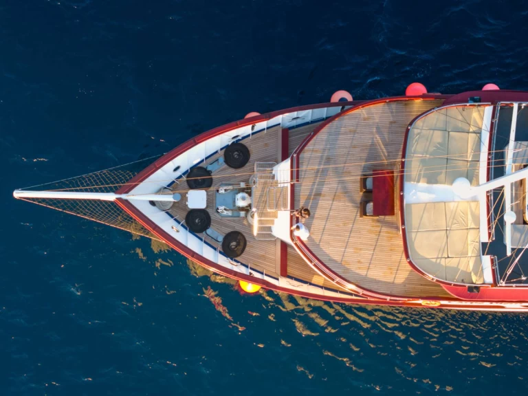 Pronajmout si  Custom Built Aluminum Cutter Carpe Diem v Trogir