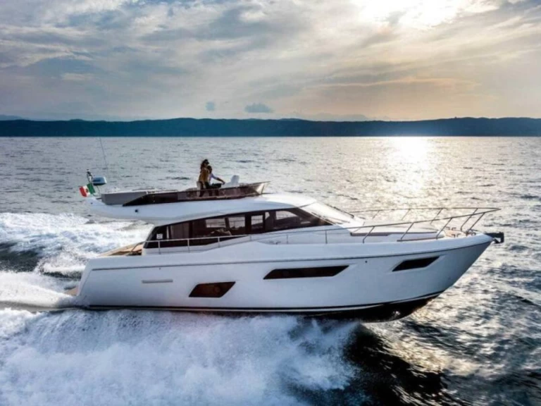 Pronájem jachty v Šibenik  -Ferretti Ferretti Yachts 450 na Samboatu