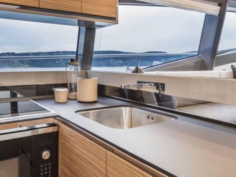 Pronájem jachty v Šibenik  -Ferretti Ferretti Yachts 450 na Samboatu