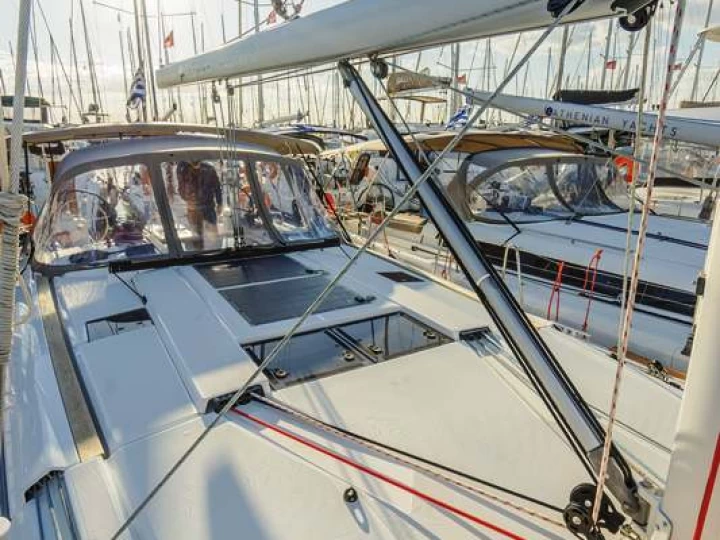 Jeanneau Sun Odyssey 519 jednotlivci a charterové společnosti v Benítses