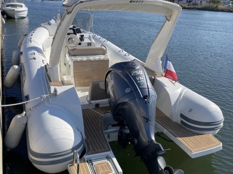 Pronájem lodi Capelli Tempest 775 v Port de Saint-Cyprien Méditerranée na Samboatu