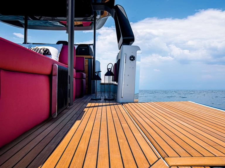 Pronájem jachty v Juan-les-Pins -Cranchi A46 na Samboatu