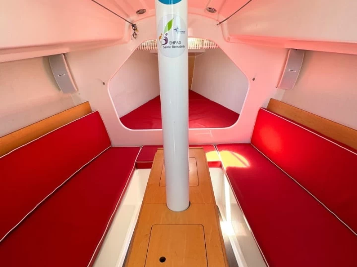 Plachetnice k pronájmu v La Rochelle za nejlepší cenu