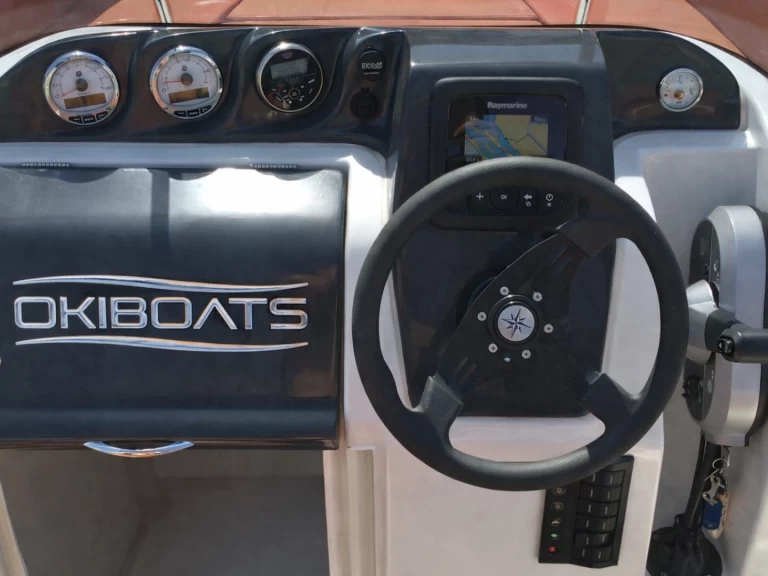 Okiboats Barracuda 545 Open jednotlivci a charterové společnosti v Medulin