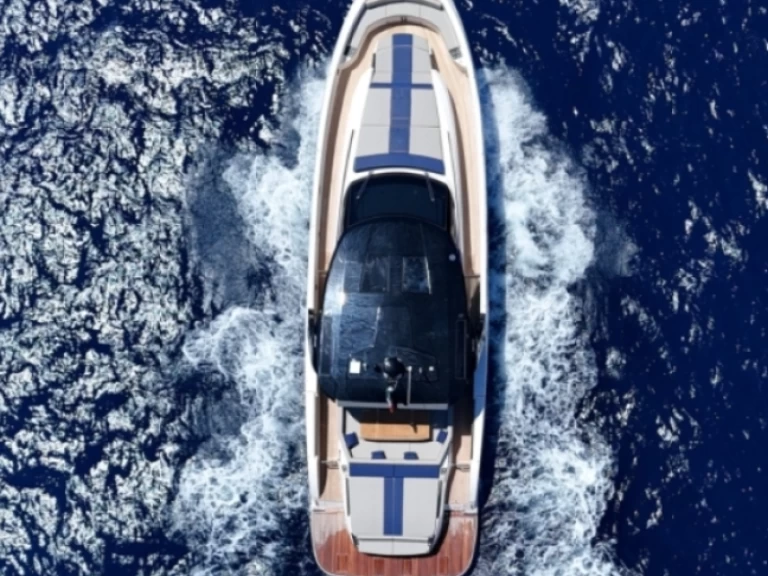 Pronájem Motorová loď v Sorrento -Cayman 540 walk around