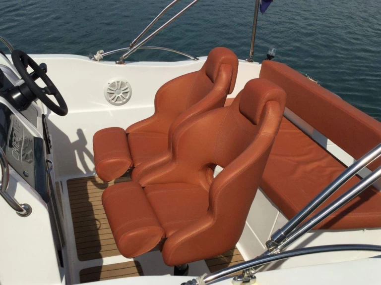 Pronájem lodi Okiboats Barracuda 545 Open v Medulin na Samboatu