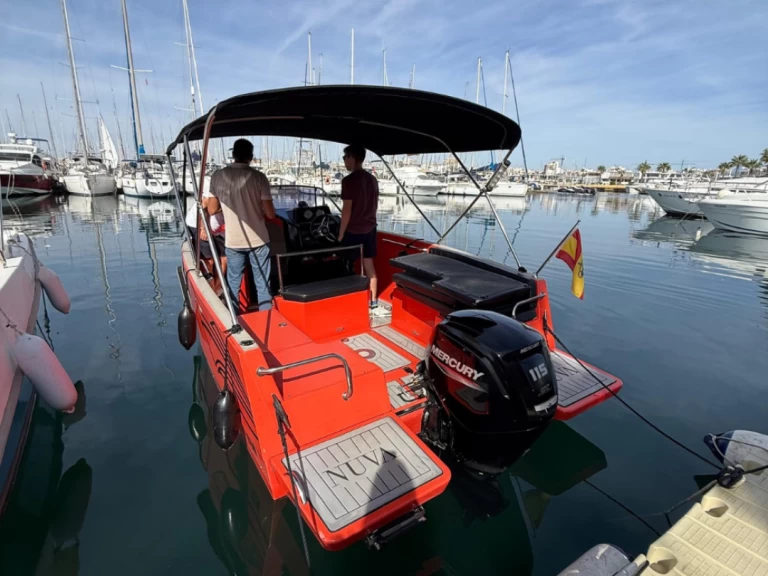 Pronajmout si Nuva Nuva M6 Open v Alicante