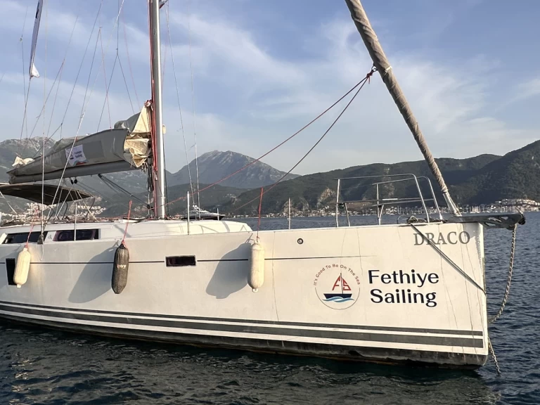 Hanse Hanse 445 jednotlivci a charterové společnosti v Fethiye
