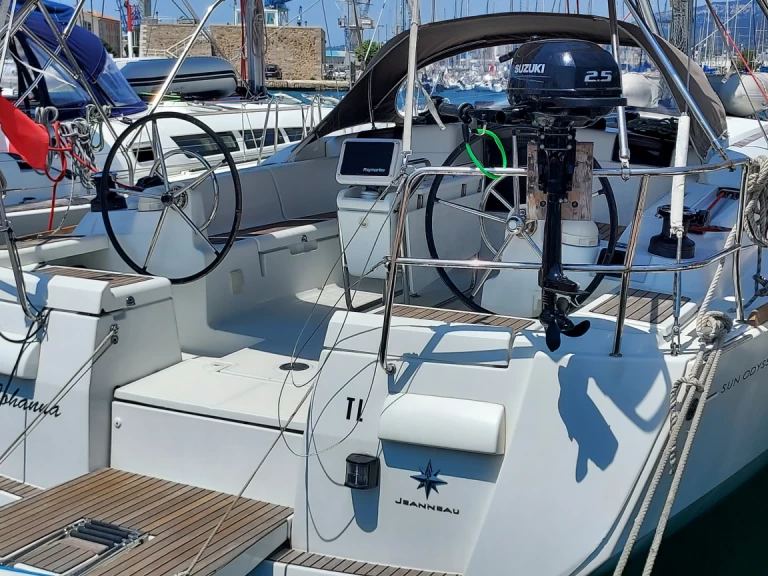 Pronájem lodi Jeanneau Sun Odyssey 439 v Toulon na Samboatu