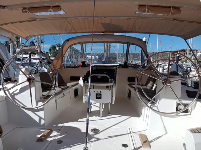 Pronájem lodi Jeanneau Sun Odyssey 519 v La Paz na Samboatu