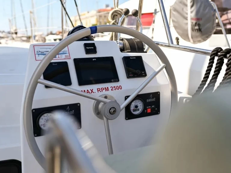 Bali Bali Catsmart jednotlivci a charterové společnosti v Ðuraševići