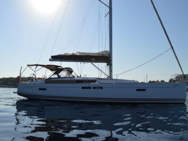 Jeanneau Sun Odyssey 469 jednotlivci a charterové společnosti v Deme of Volos