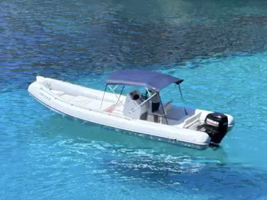 Pronájem Polotuhá loď COSRARICA s licencí