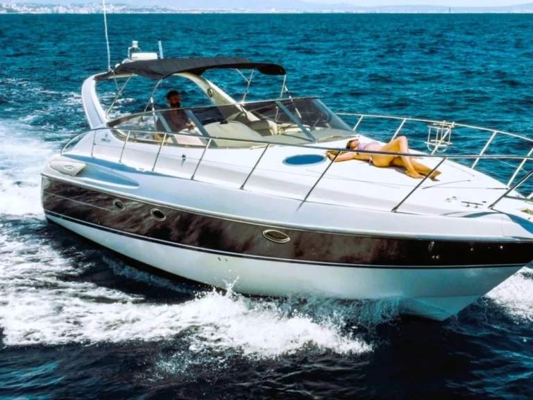 Pronájem jachty v Miami -Cranchi Endurance 39 na Samboatu