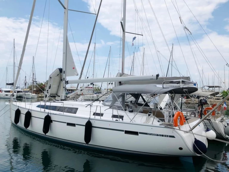Bavaria Cruiser 51 jednotlivci a charterové společnosti v Rhodos