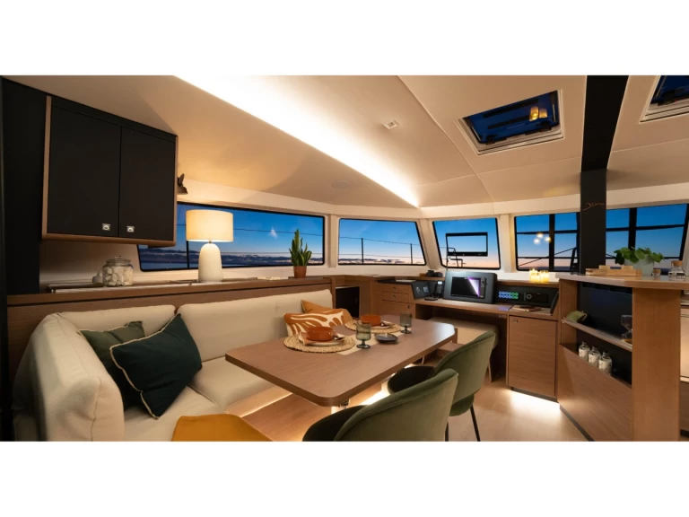 Pronájem Katamarán Nautitech s licencí