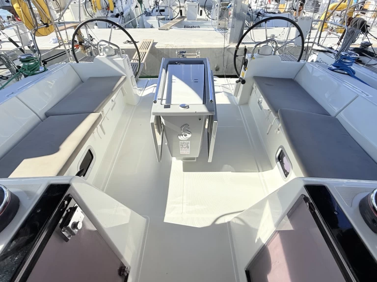 Plachetnice k pronájmu v Sukošan za nejlepší cenu