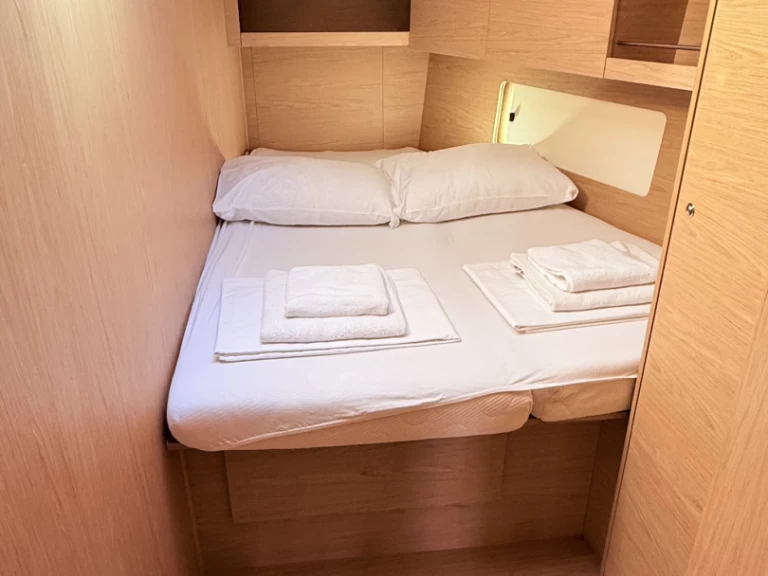 Pronajmout si Bénéteau Oceanis 46.1 v Sukošan