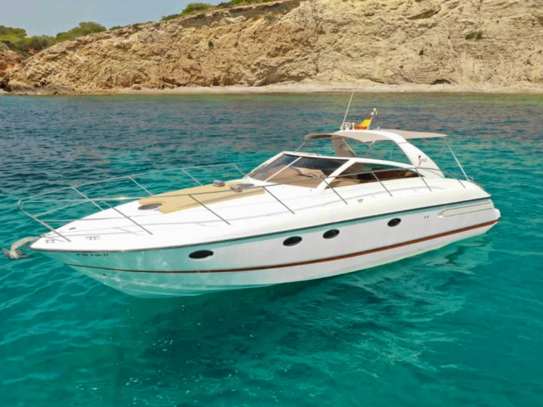 Pronájem Jachta v Marbella -Princess Princess 42