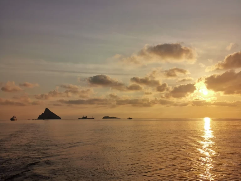 Pronájem Plachetnice Jeanneau s licencí