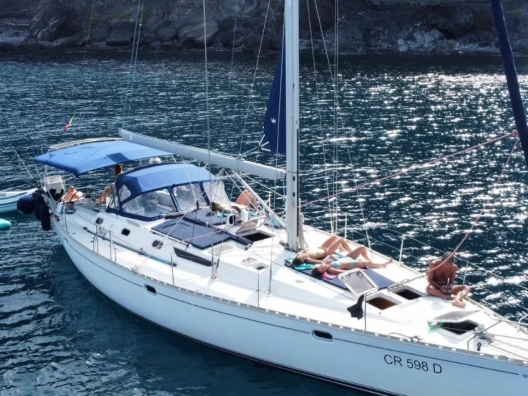 Pronajmout si Jeanneau Sun Odyssey 52.2 v Palermo