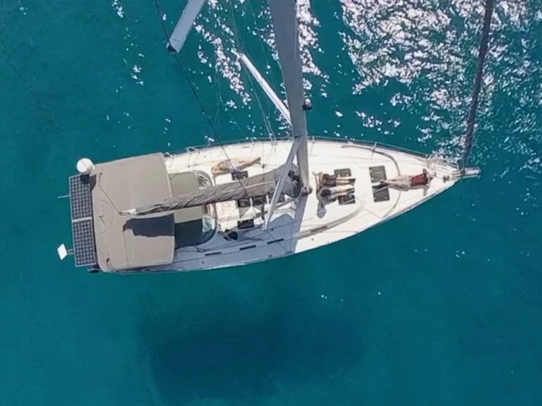 Pronajmout si Bavaria Bavaria 45 Cruiser v Gustavia