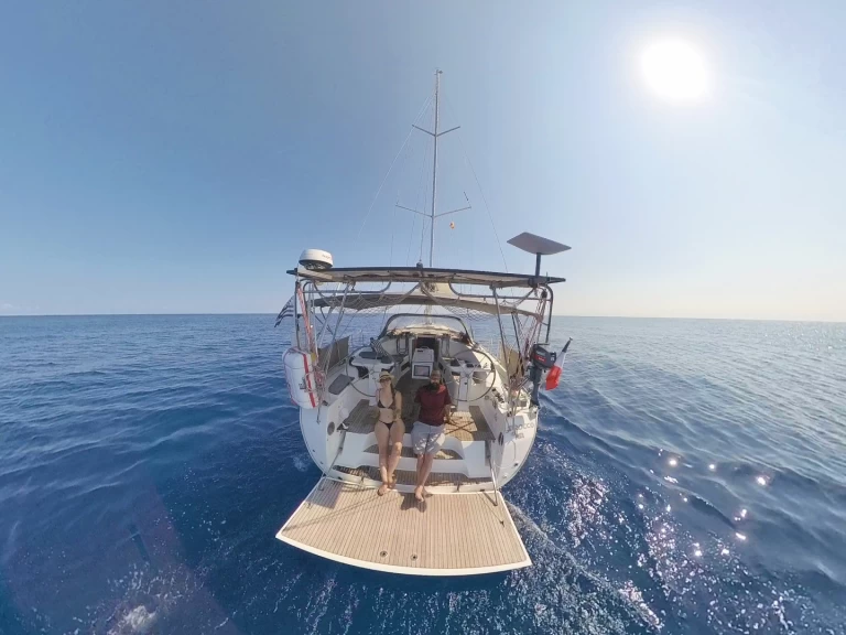 Pronajmout Plachetnice se skipperem či ne Bavaria v Gustavia