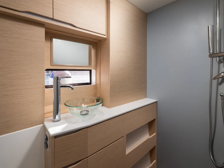 Katamarán k pronájmu v Rodi Garganico za nejlepší cenu