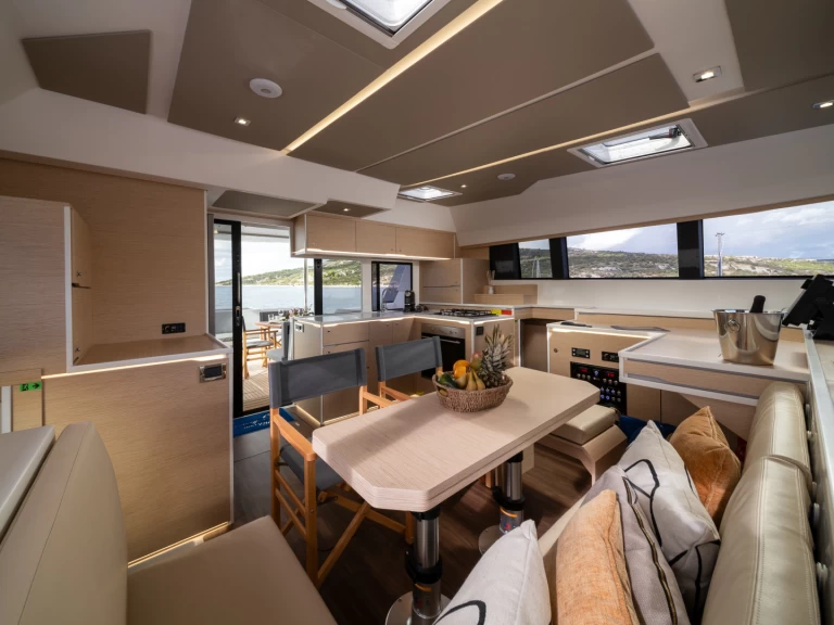 Pronájem Katamarán v Rodi Garganico -Cervetti Cervetti 44 