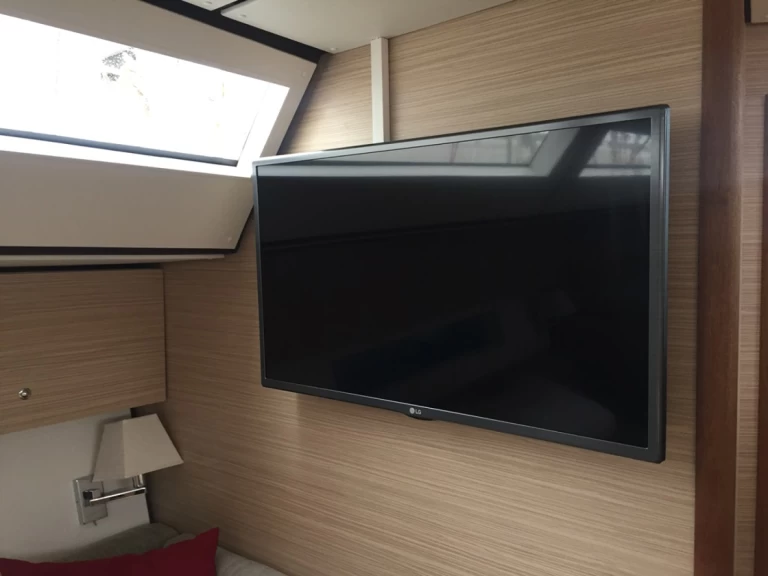 D&D Yacht D&D Kufner 54.2 jednotlivci a charterové společnosti v Punat