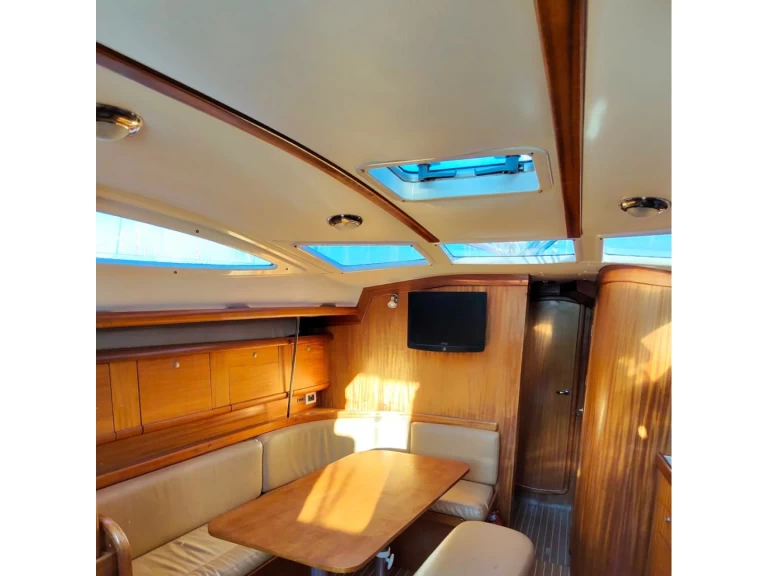 Pronájem jachty v Punta Ala -Delphia Delphia 40 na Samboatu