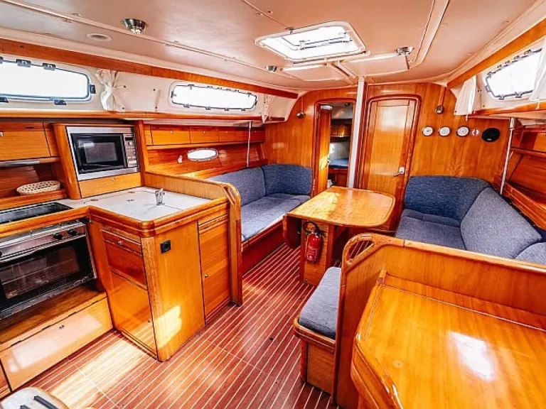 Pronajmout Plachetnice se skipperem či ne Bavaria v Betina