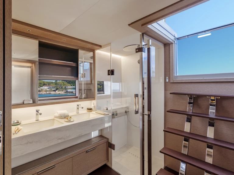 Pronajmout Katamarán se skipperem či ne Lagoon v Olbia