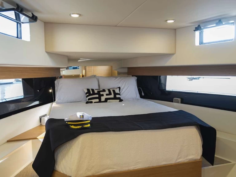 Pronájem lodi Palm Beach lákavé ceny La Ondina