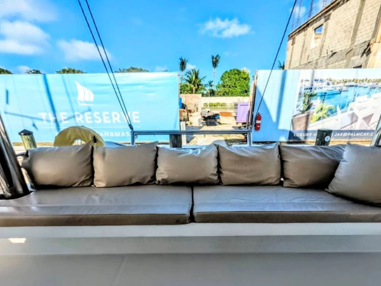 Pronájem Katamarán Bali s licencí