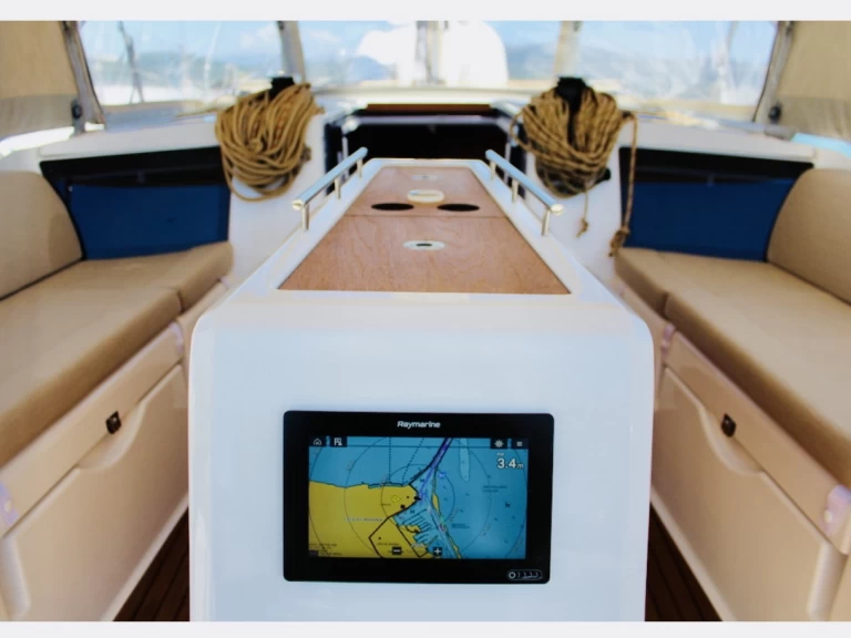 Pronájem Plachetnice v Lefkáda -Dufour Dufour 390