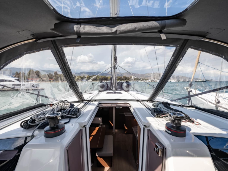 Pronájem jachty v Nea Peramos -Bénéteau Oceanis 40.1 na Samboatu