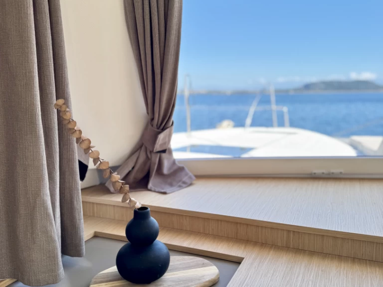 Pronájem lodi Preveza lákavé ceny Astrea 42