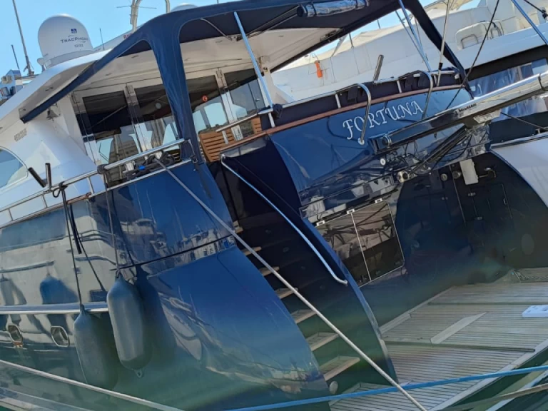 Pronajmout si Continental 2200 v Limassol