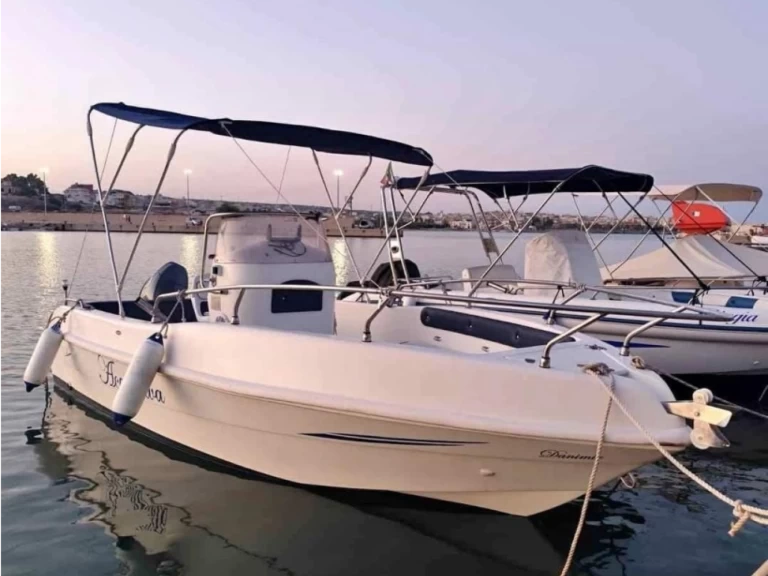 Pronajmout si acqua viva 19 v Acitrezza