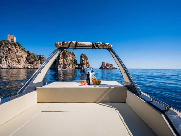 Pronajmout Polotuhá loď se skipperem či ne Altamarea v Castellammare del Golfo