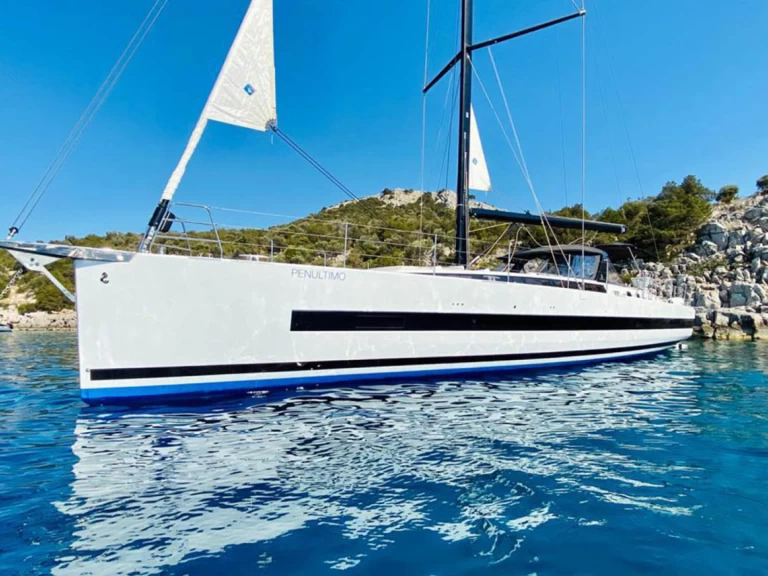 Pronájem lodi Alimos lákavé ceny Oceanis Yacht 62