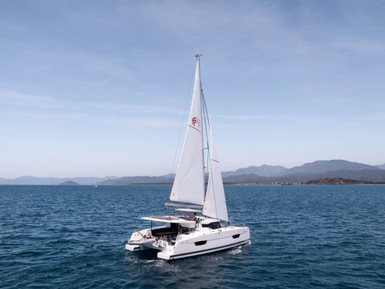 Pronájem jachty v Fethiye -Fountaine Pajot Isla 40 na Samboatu