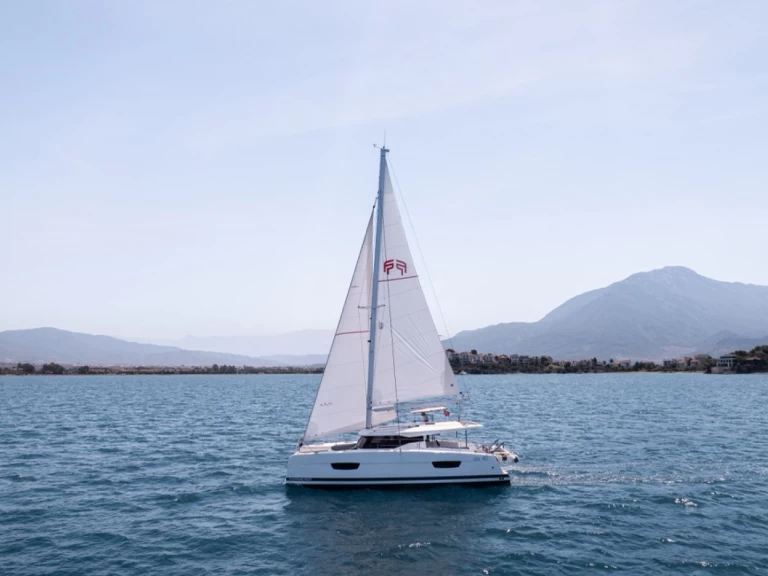 Pronajmout si Fountaine Pajot Isla 40 v Fethiye