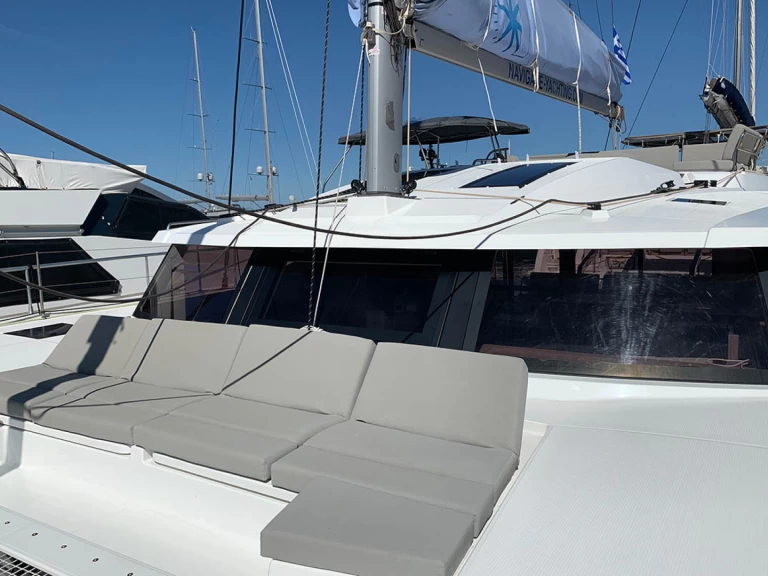 Fountaine Pajot Elba 45 jednotlivci a charterové společnosti v Alimos