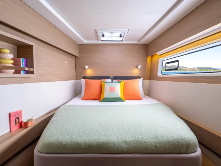 Pronajmout Katamarán se skipperem či ne Lagoon v Nidri